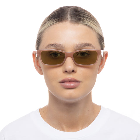 Le Specs Plateaux Clay Uni-Sex Cat-Eye Sunglasses | Eyewear Index