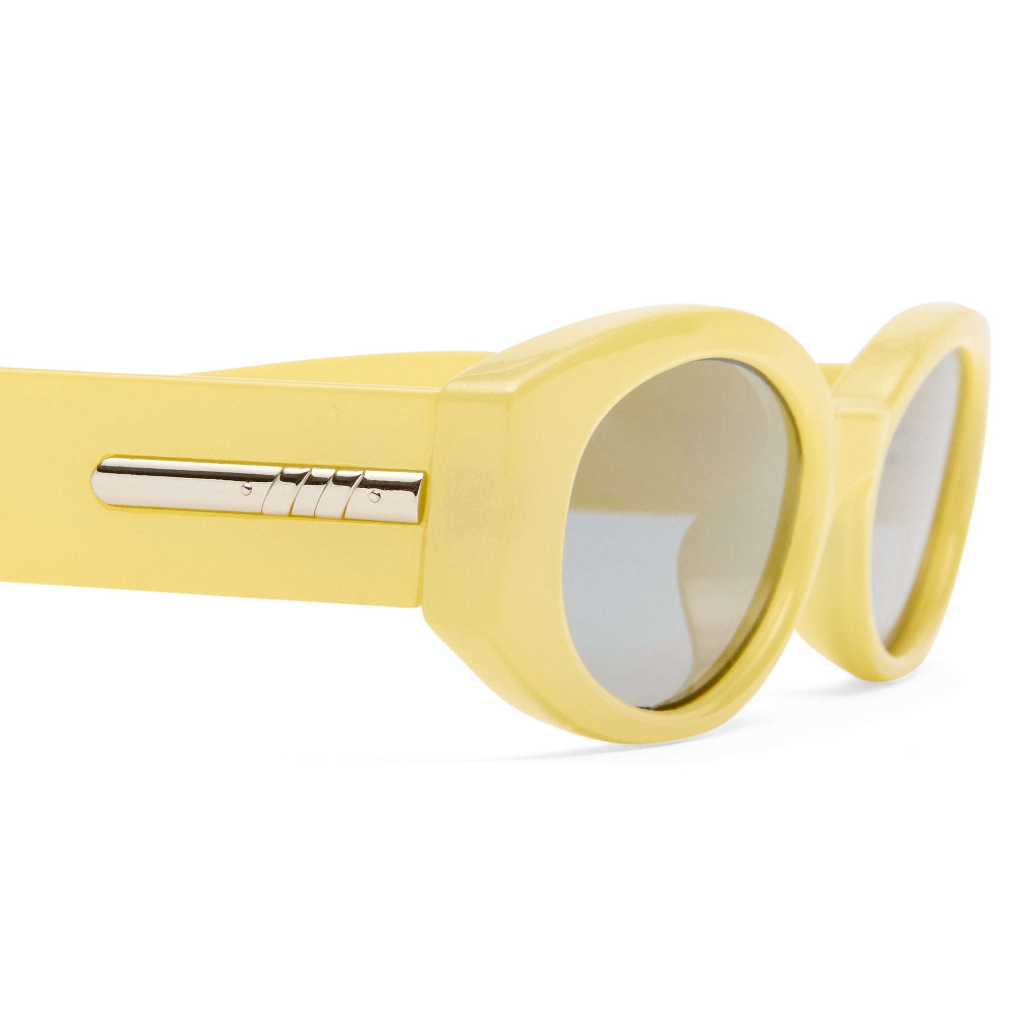 Le Specs Belladonna Acid Yellow Pearl Female Oval Sunglasses | Eyewear Index