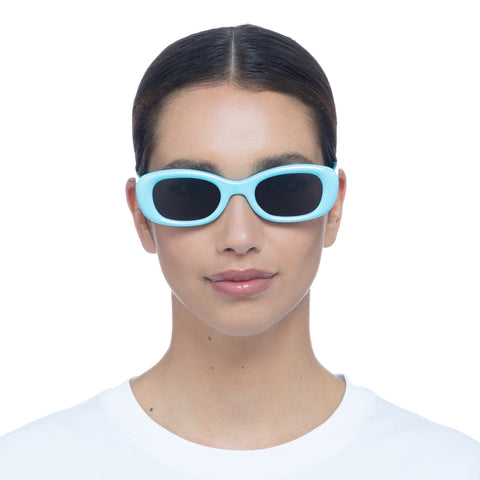 Aire Calisto Iridescent Glacier Blue Uni-Sex Oval Sunglasses | Eyewear Index