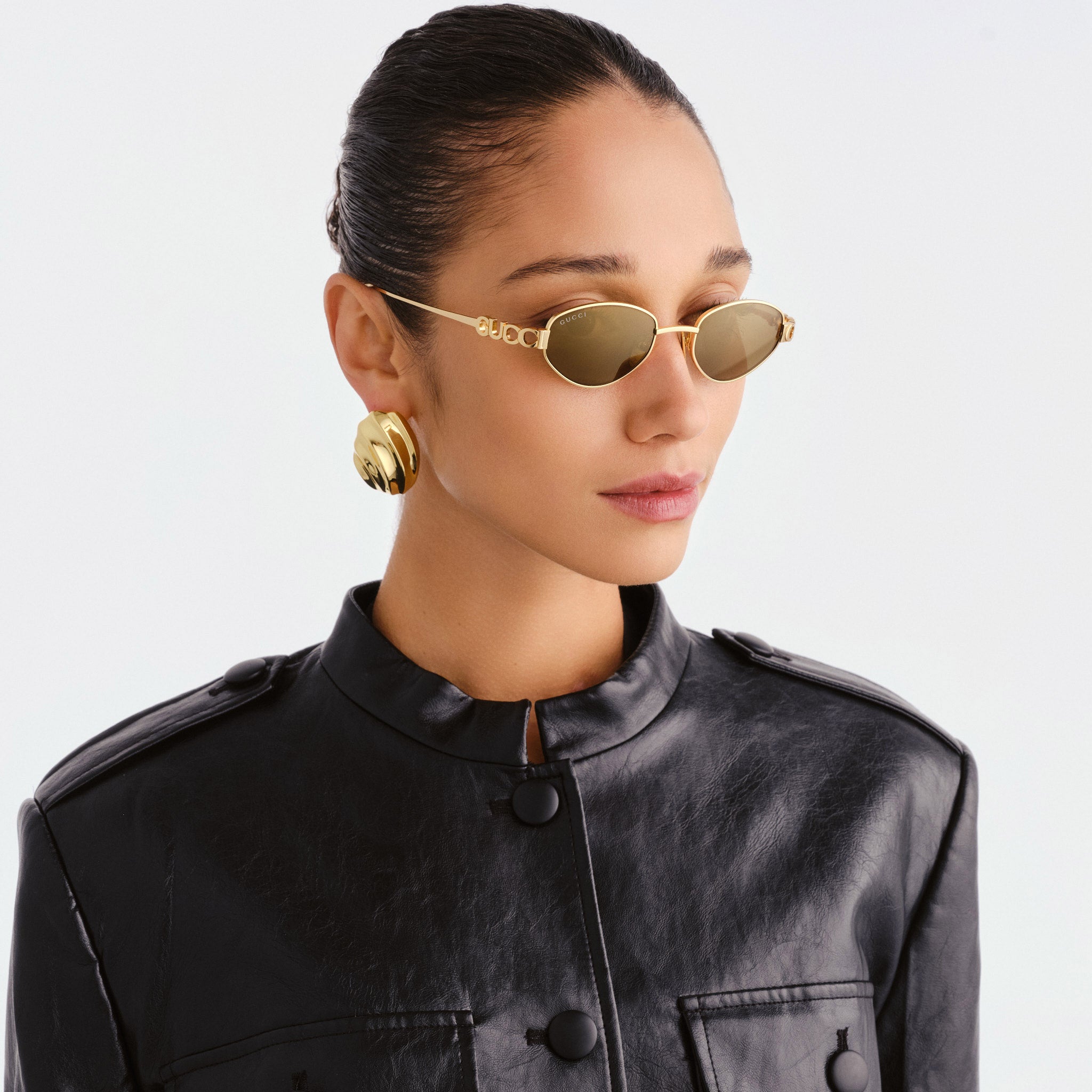 Gucci Gg1935s Gold Female Oval Sunglasses | Eyewear Index