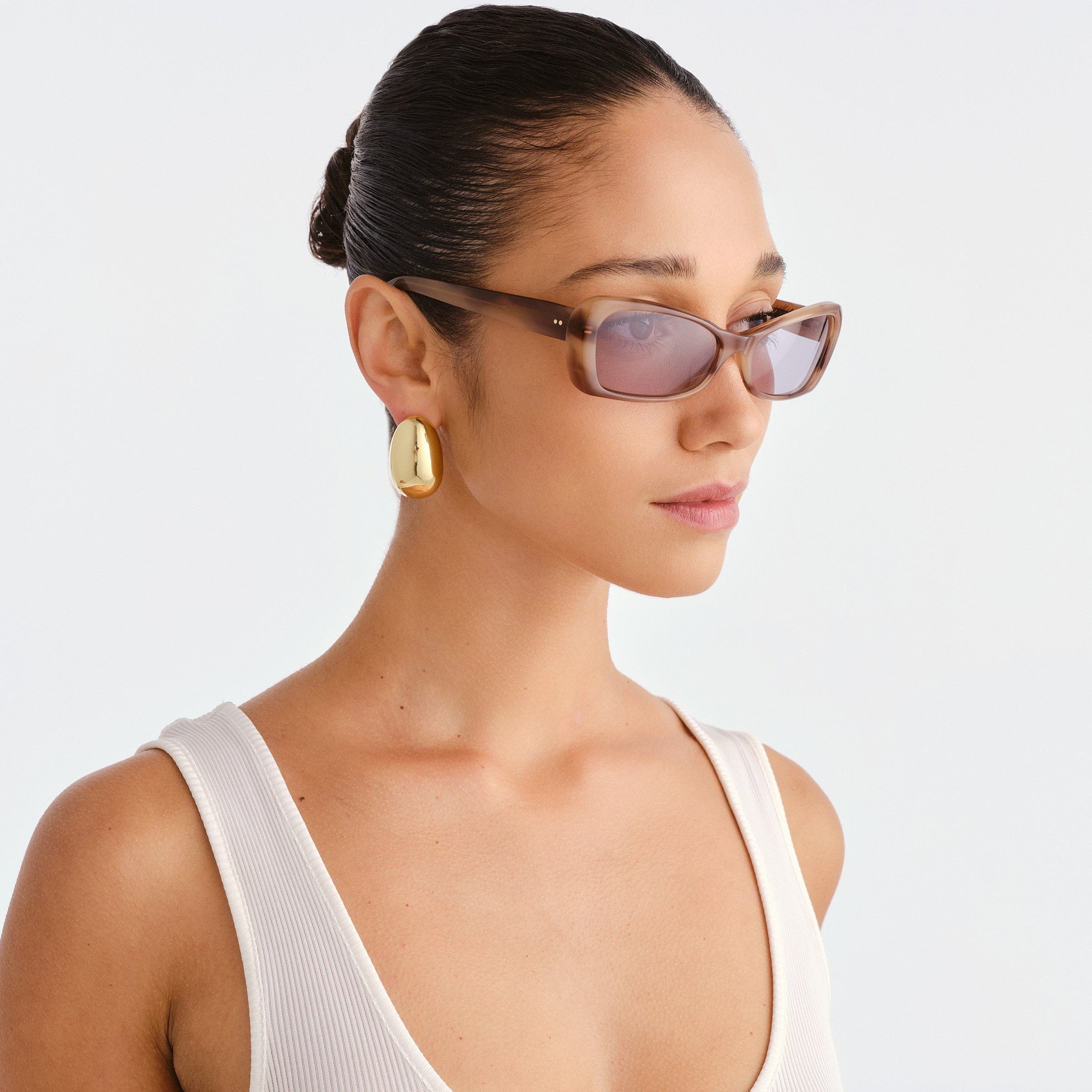 Luv Lou The Suki Smokey Haze Female Rectangle Sunglasses | Eyewear Index