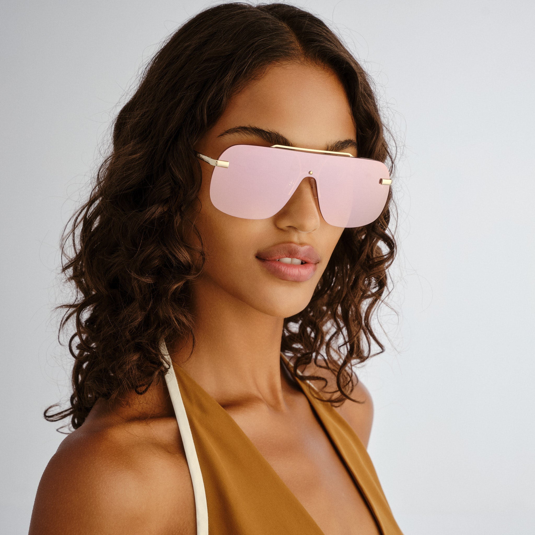 Aire Venatici Gold Female Aviator Sunglasses | Eyewear Index