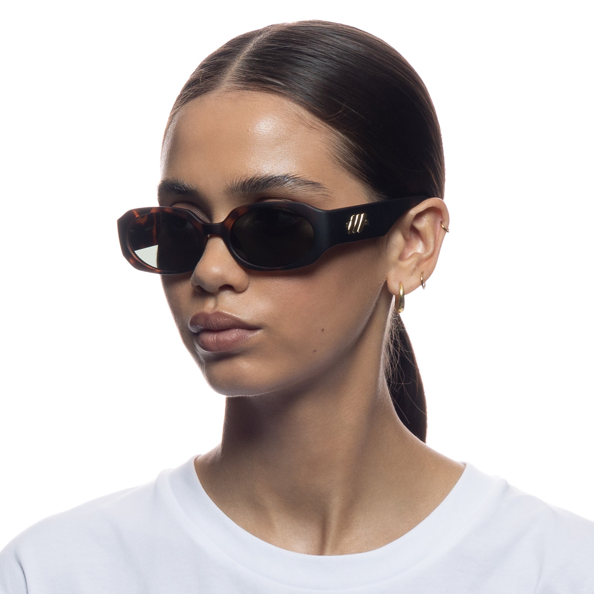 Le Specs Shebang Matte Tort Female Rectangle Sunglasses | Eyewear Index
