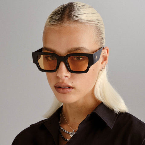 Le Specs Atlantis Black Uni-Sex Rectangle Sunglasses | Eyewear Index