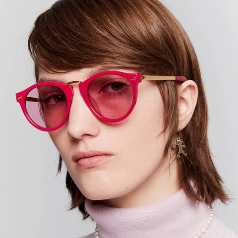 Karen Walker Helter Skelter 22 Fuchsia Gold Uni-Sex Round Sunglasses | Eyewear Index