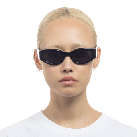 Le Specs Body Bumpin Ii Black Uni-Sex Oval Sunglasses | Eyewear Index