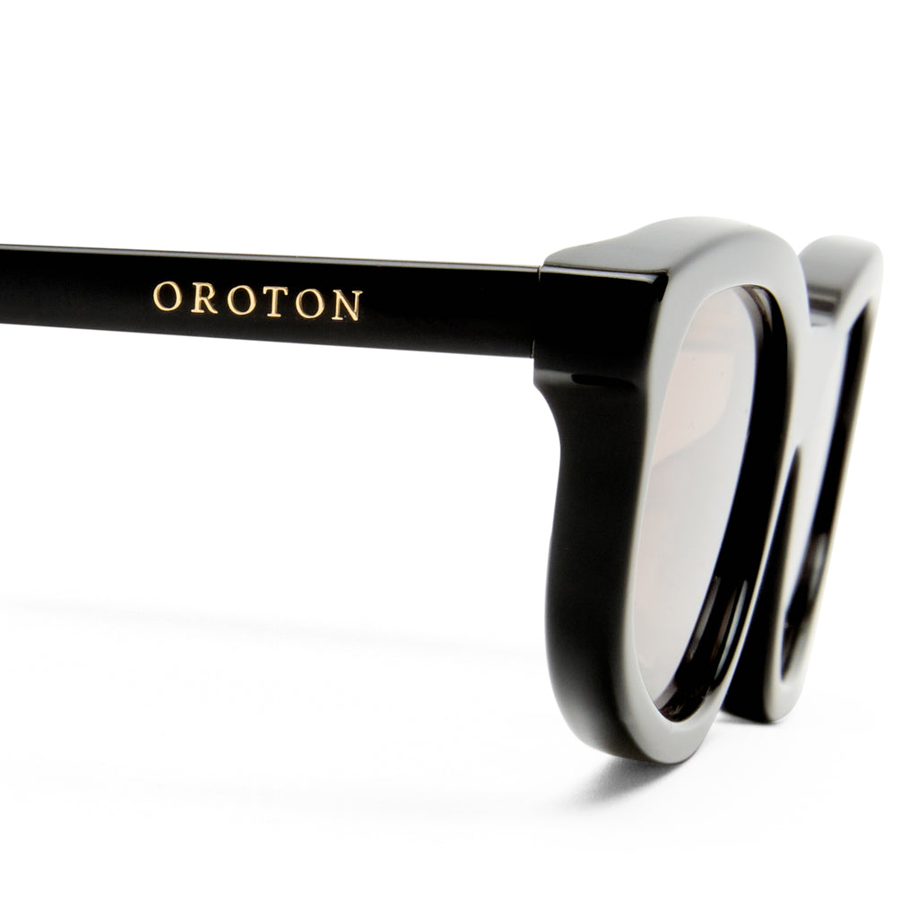 Oroton Finch Black Female Cat-Eye Sunglasses | Eyewear Index