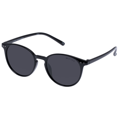 Solarized Classic Round Black Uni-Sex Round Sunglasses | Eyewear Index