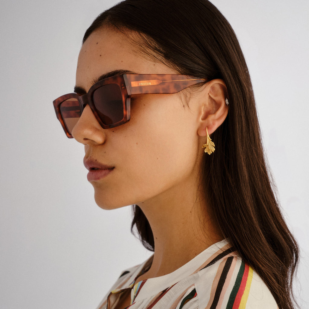Oroton Stevie Vintage Tort Female Square Sunglasses | Eyewear Index