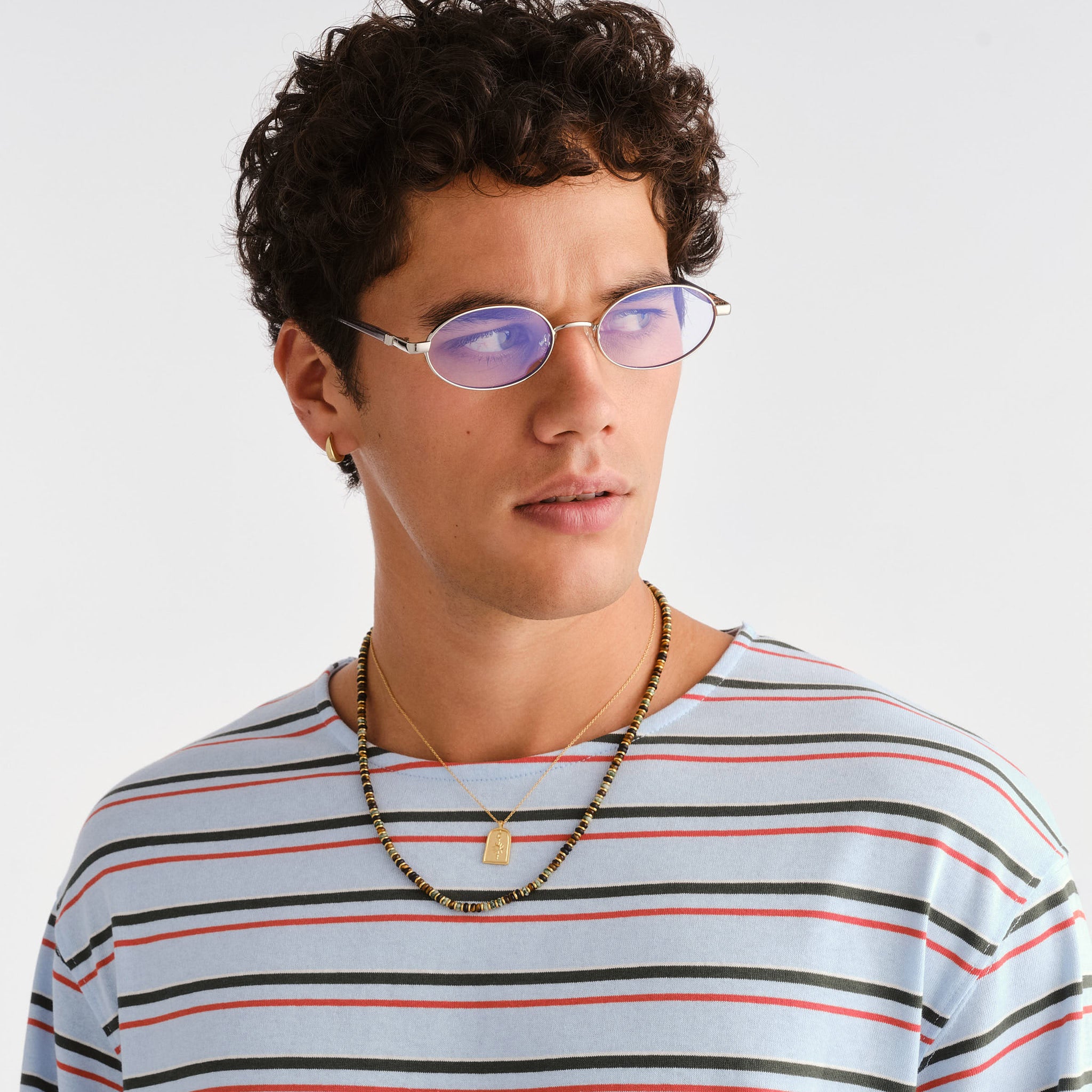 Le Specs Icicle Silver Uni-Sex Oval Blue Light | Eyewear Index