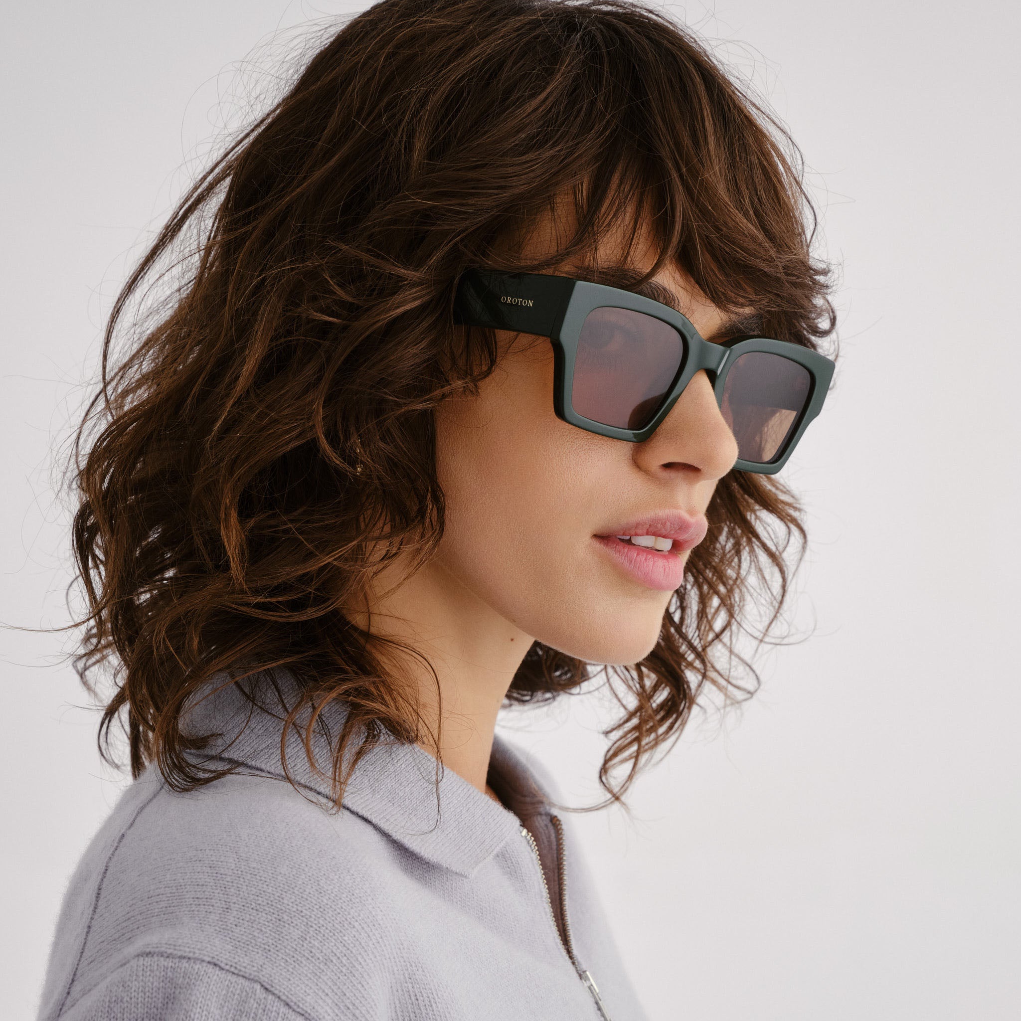 Oroton Stevie Emerald Female Square Sunglasses | Eyewear Index