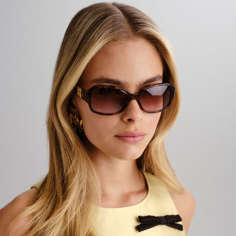 Oroton Jacinta 54 Signature Tort Female Rectangle Sunglasses | Eyewear Index