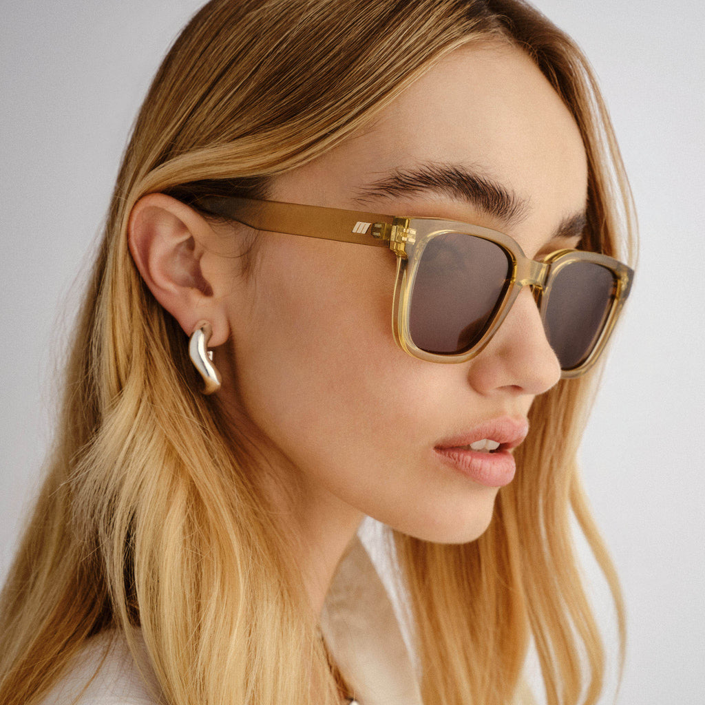 Le Specs Elixir Whiskey Uni-Sex Square Sunglasses | Eyewear Index