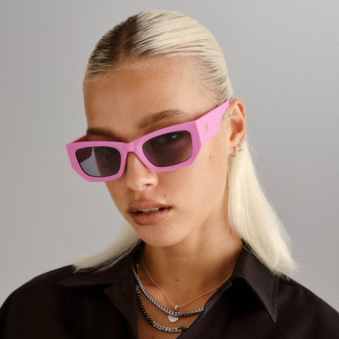 Le Specs Beachcomber Matte Bubblegum Pink Female D-Frame Sunglasses | Eyewear Index