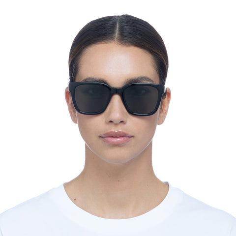 Le Specs Elixir Black Uni-Sex Square Sunglasses | Eyewear Index