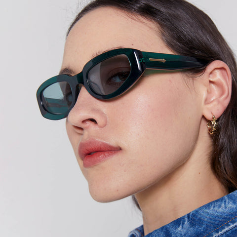 Karen Walker Rally Emerald Uni-Sex Wrap Sunglasses | Eyewear Index