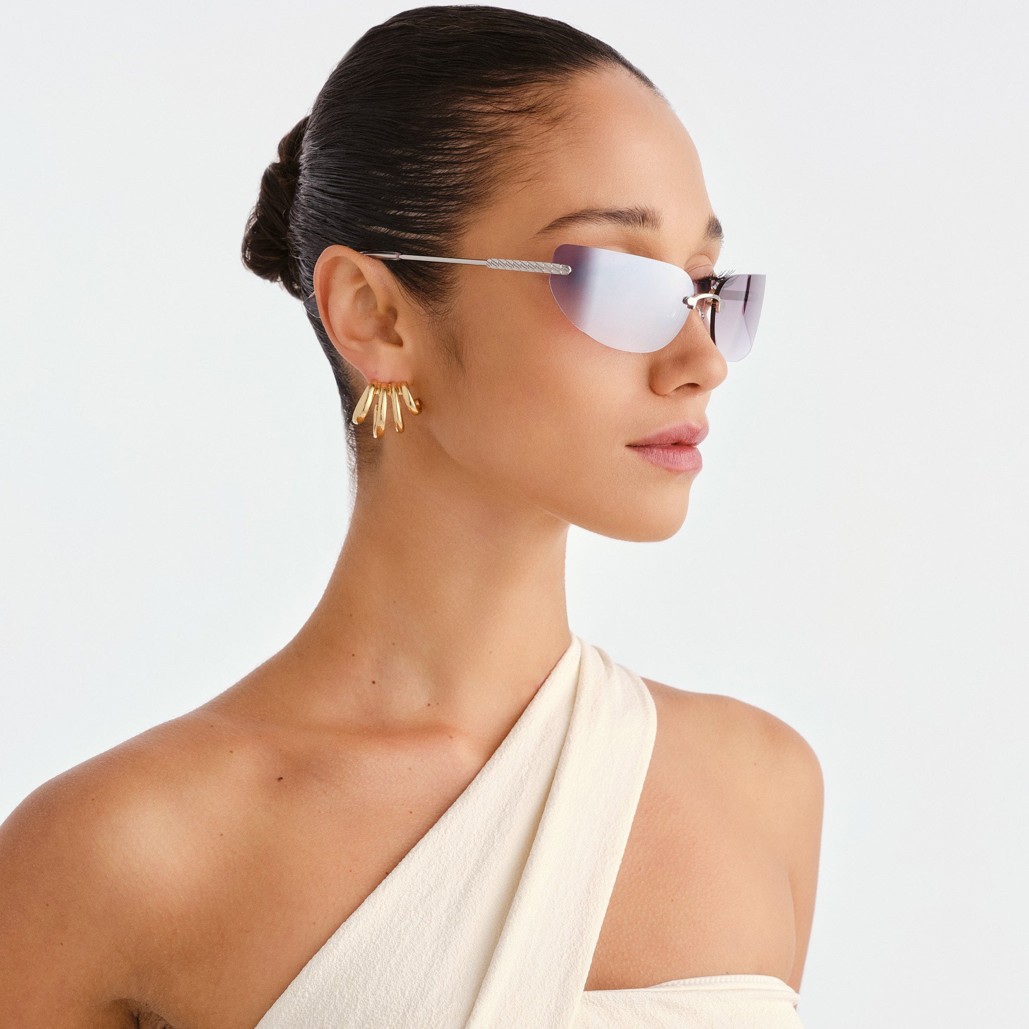 Luv Lou The River Silver Female Rectangle Sunglasses | Eyewear Index