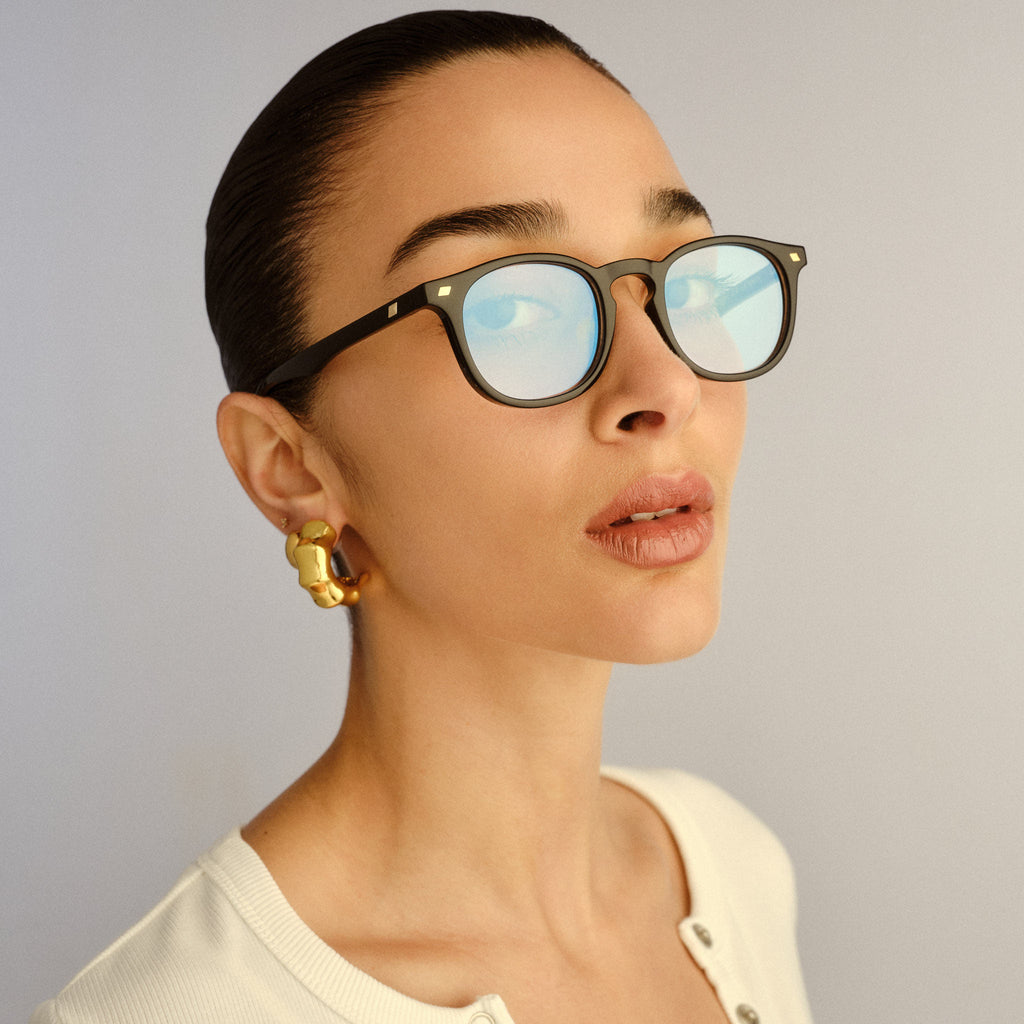 Le Specs Club Royale Black Uni-Sex Round Blue Light | Eyewear Index