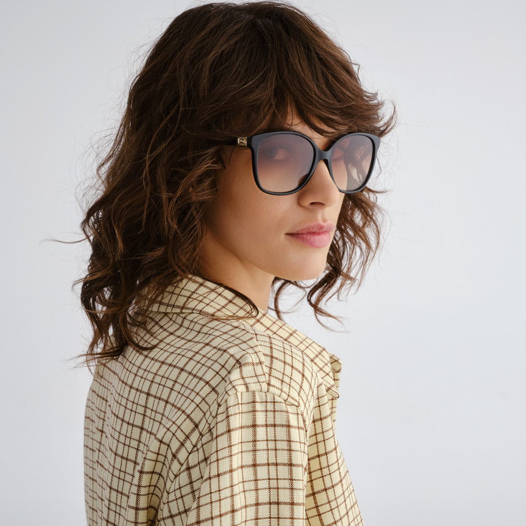 Oroton Vespera Black Female Square Sunglasses | Eyewear Index
