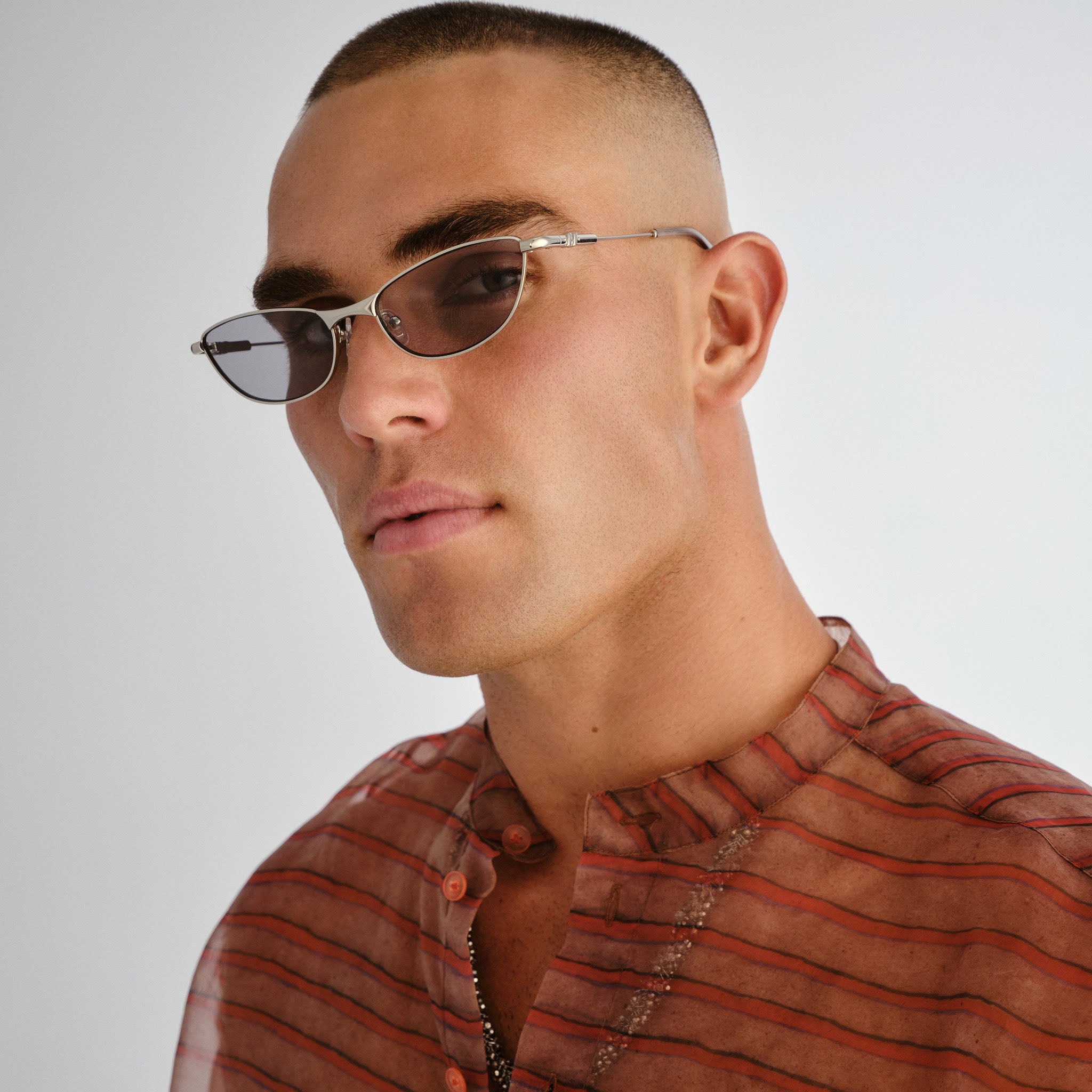 Le Specs Thorned Silver Uni-Sex Oval Sunglasses | Eyewear Index