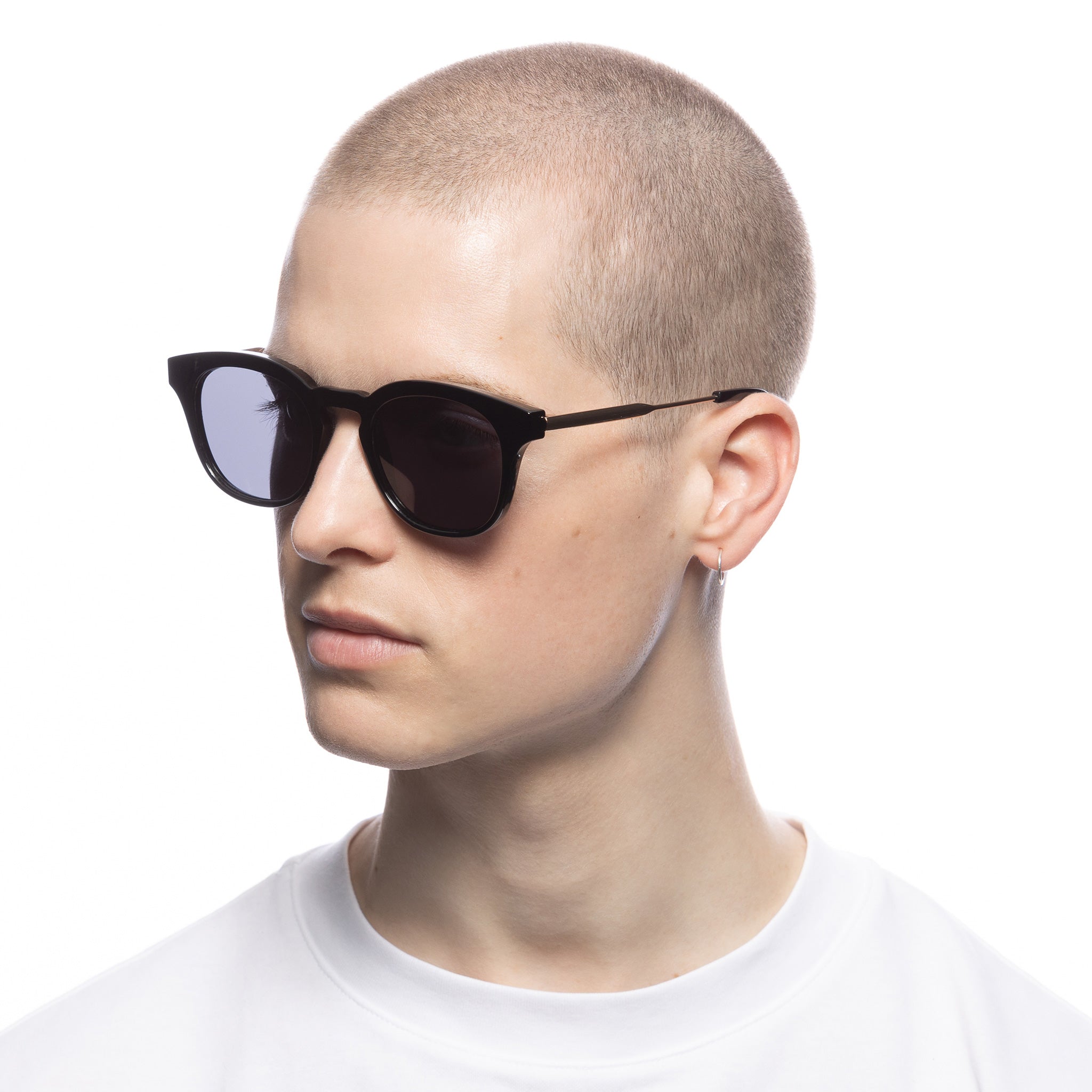 Le Specs Trasher Black Uni-Sex Square Sunglasses | Eyewear Index