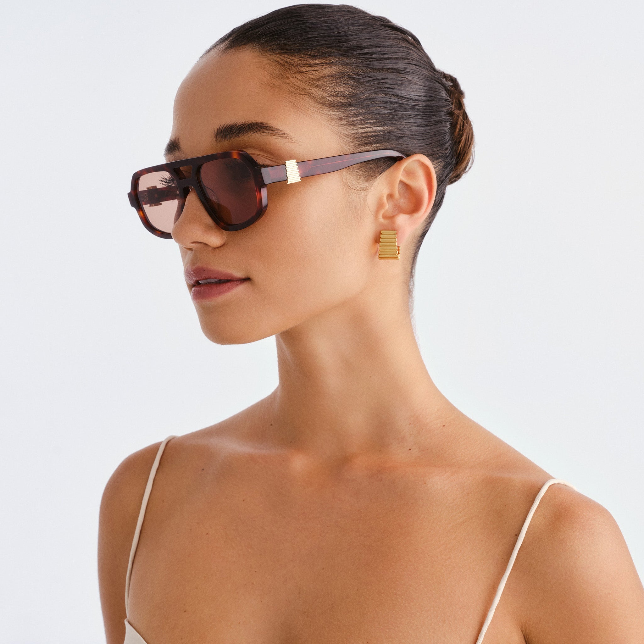 Luv Lou The Banks Luxe Cherry Tort Female Aviator Sunglasses | Eyewear Index