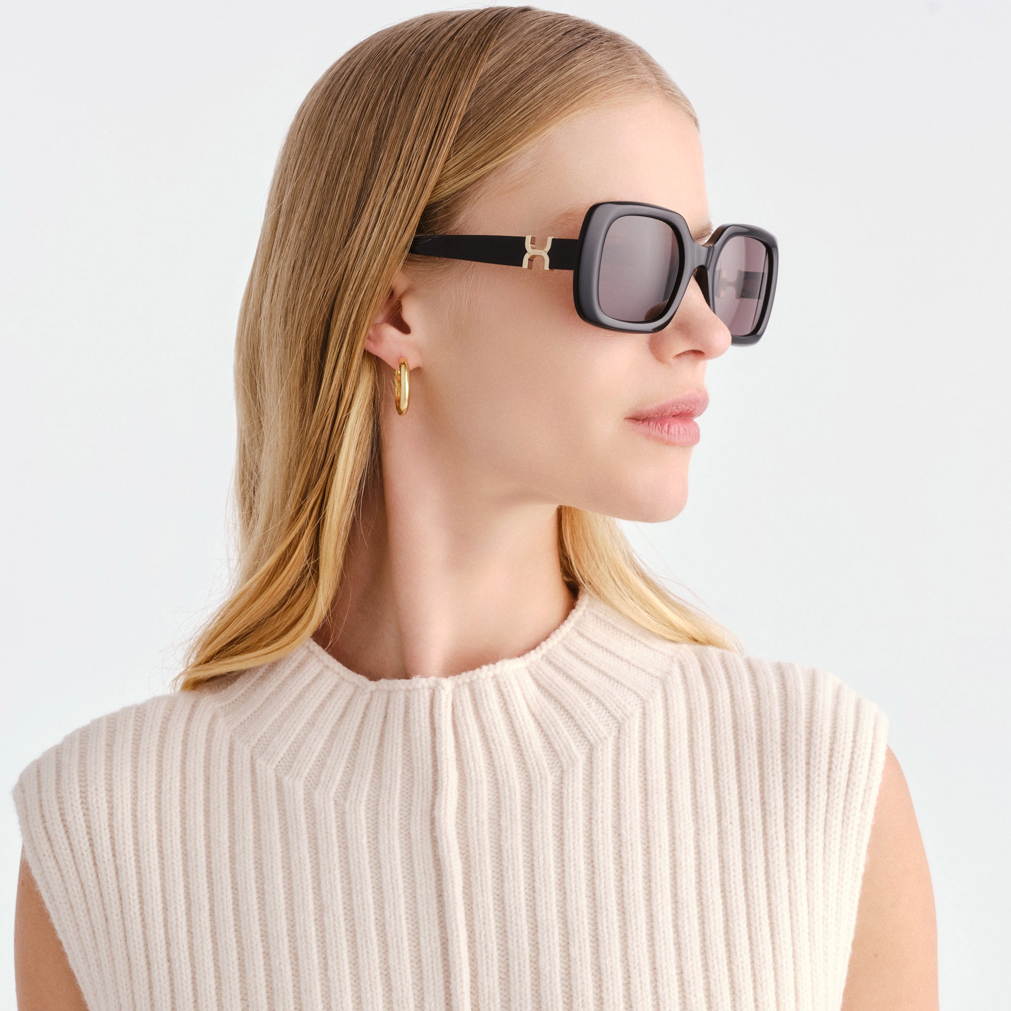 Chloe Ch0333s Black Female Rectangle Sunglasses | Eyewear Index