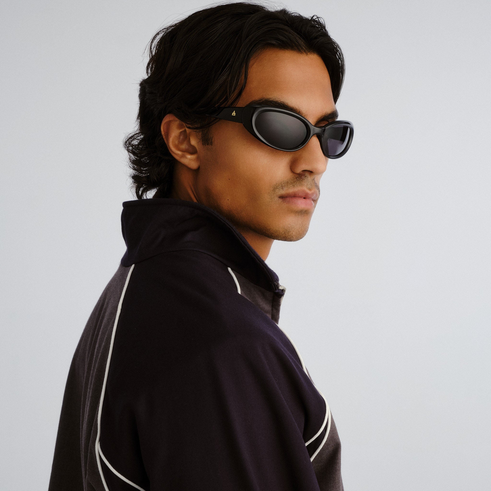 Aire Nimbus Black Uni-Sex Wrap Sunglasses | Eyewear Index