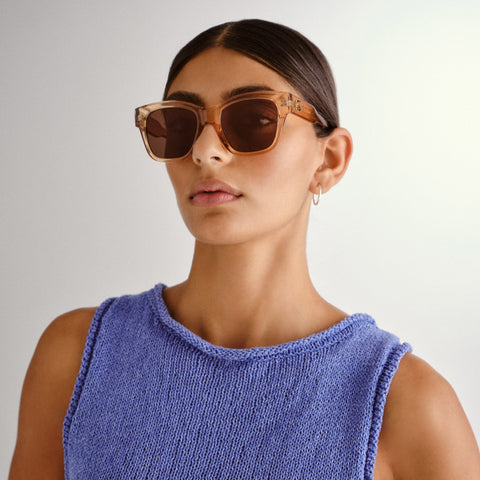 Solarized Modern D-Frame Blonde Uni-Sex D-Frame Sunglasses | Eyewear Index