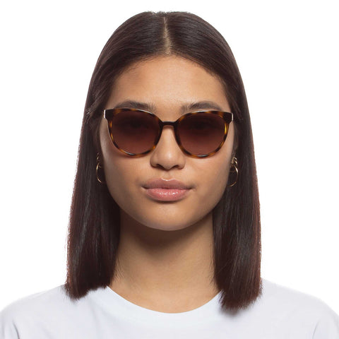 Le Specs Contention Tort Female Round Sunglasses | Eyewear Index