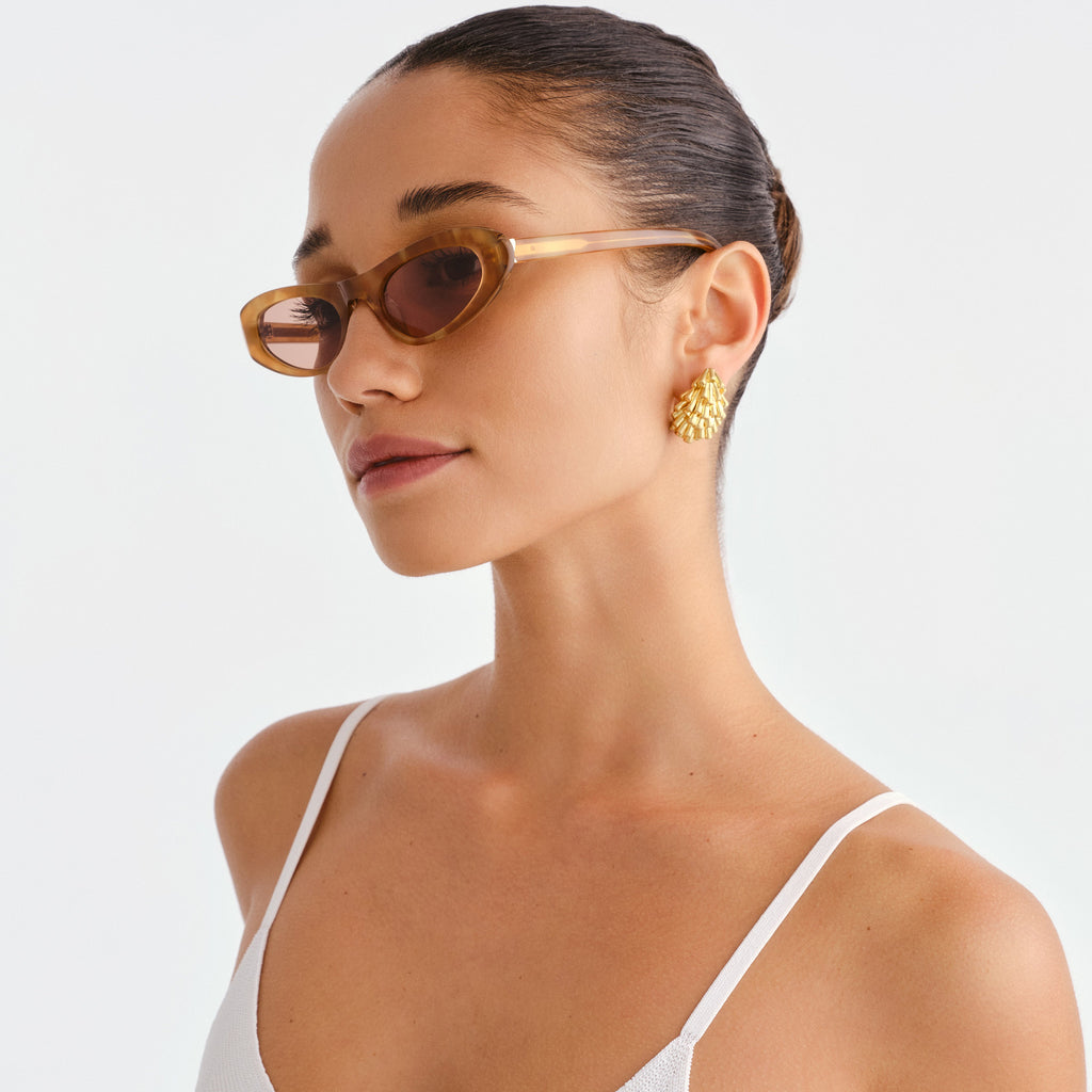 Luv Lou The Noa Vintage Tort Female Cat-Eye Sunglasses | Eyewear Index