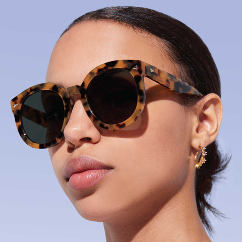 Karen Walker Super Duper Strength 22 Crazy Tort 2231314 Uni-Sex Round Sunglasses | Eyewear Index