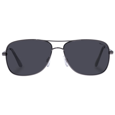 Solarized Retro Aviator Gunmetal Male Aviator Sunglasses | Eyewear Index