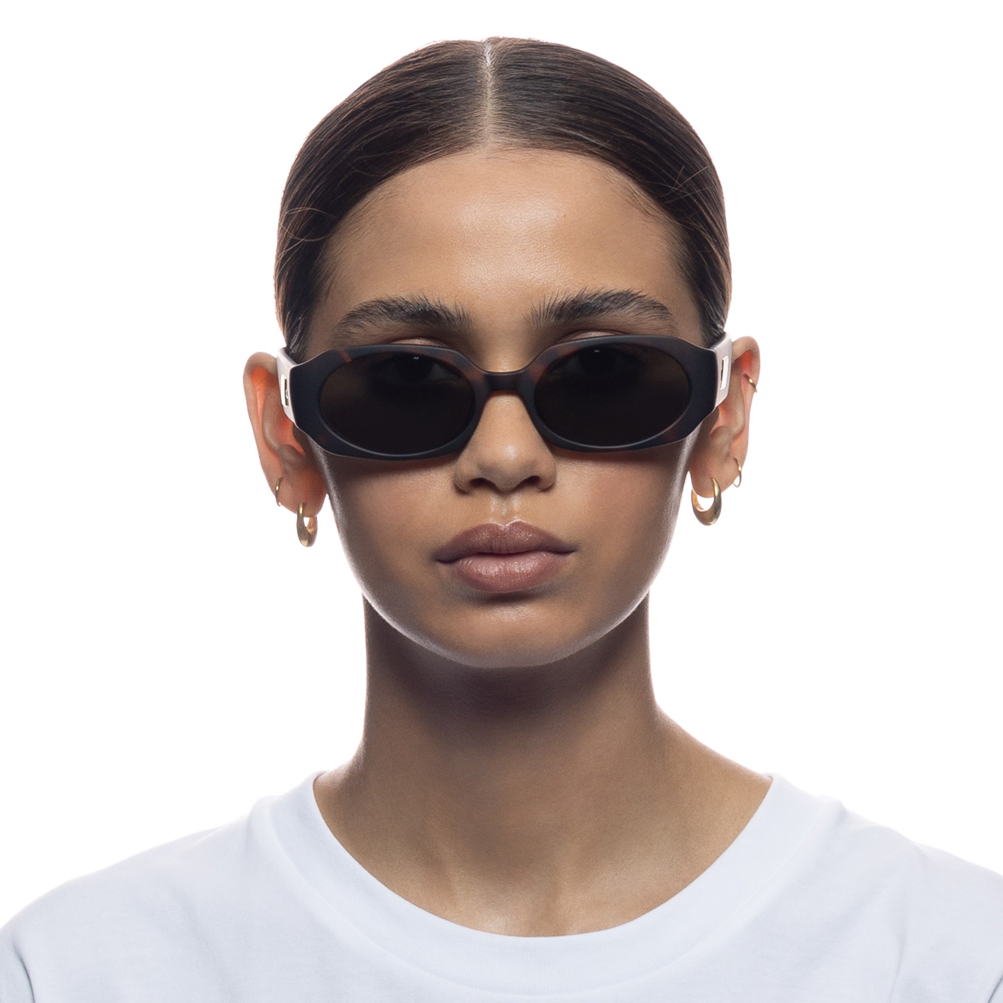 Le Specs Shebang Matte Tort Female Rectangle Sunglasses | Eyewear Index