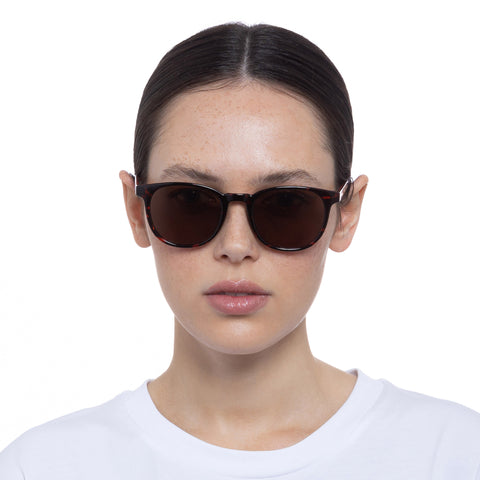 Solarized Refined Round Dark Tort Uni-Sex Round Sunglasses | Eyewear Index