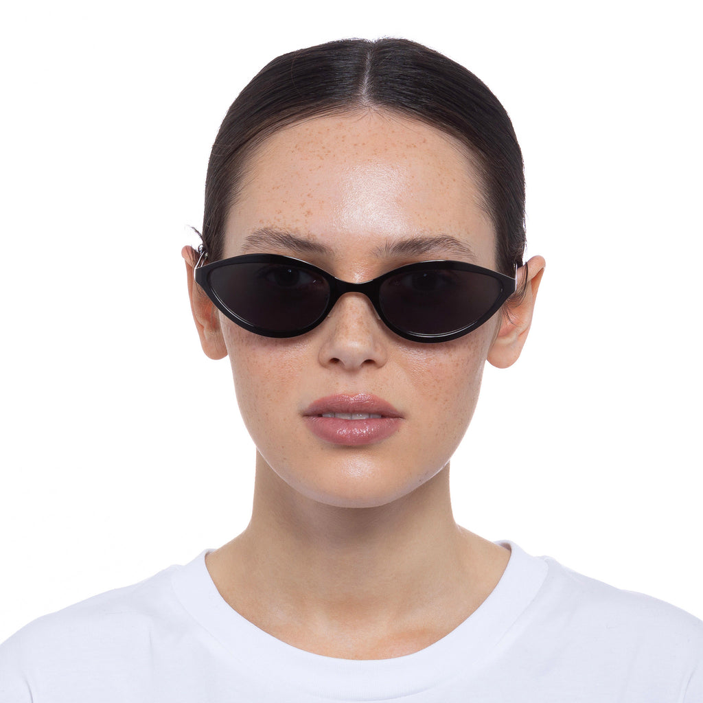 Le Specs Glitch Black Female Cat-Eye Sunglasses | Eyewear Index