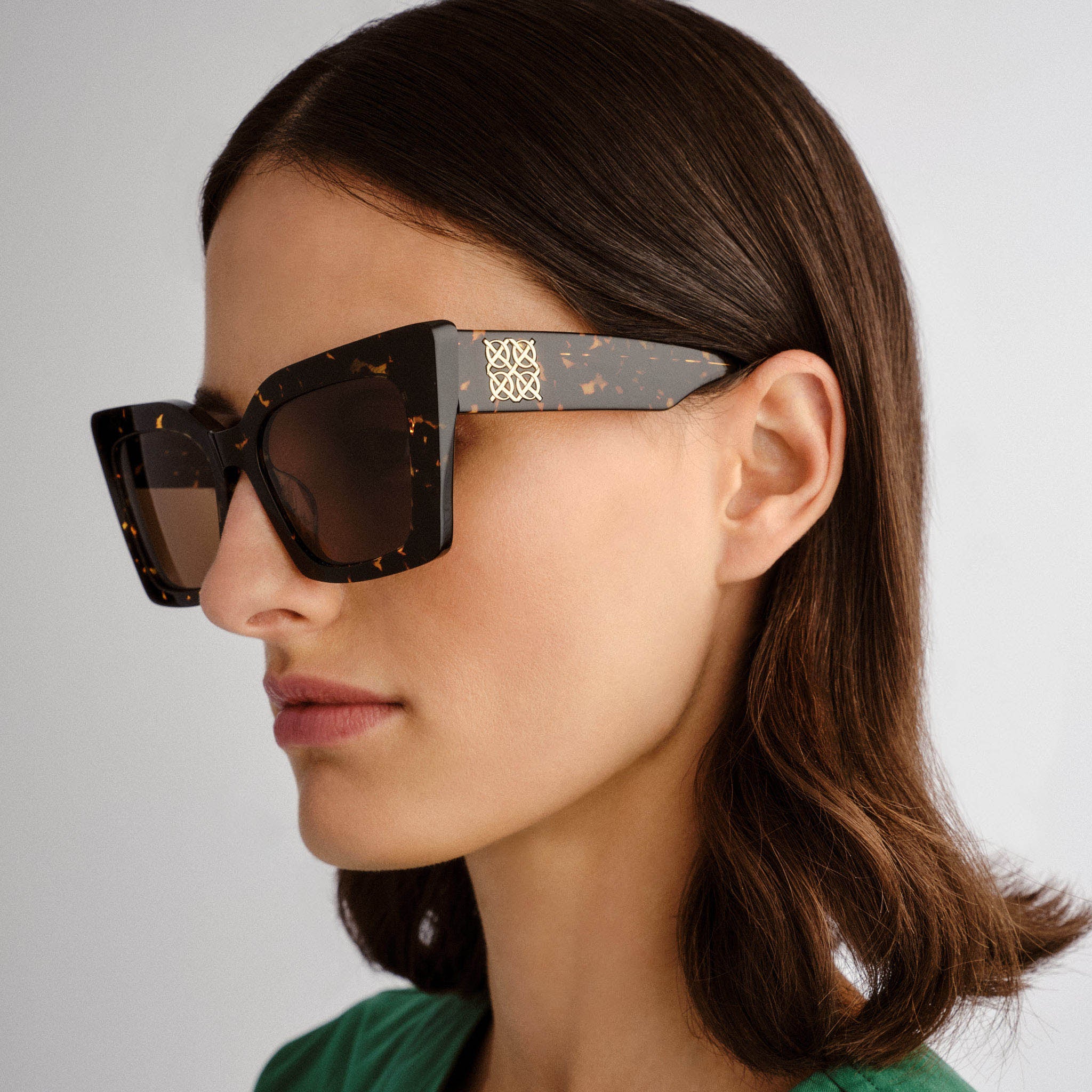Oroton Ember Neue Tort Female Cat-Eye Sunglasses | Eyewear Index