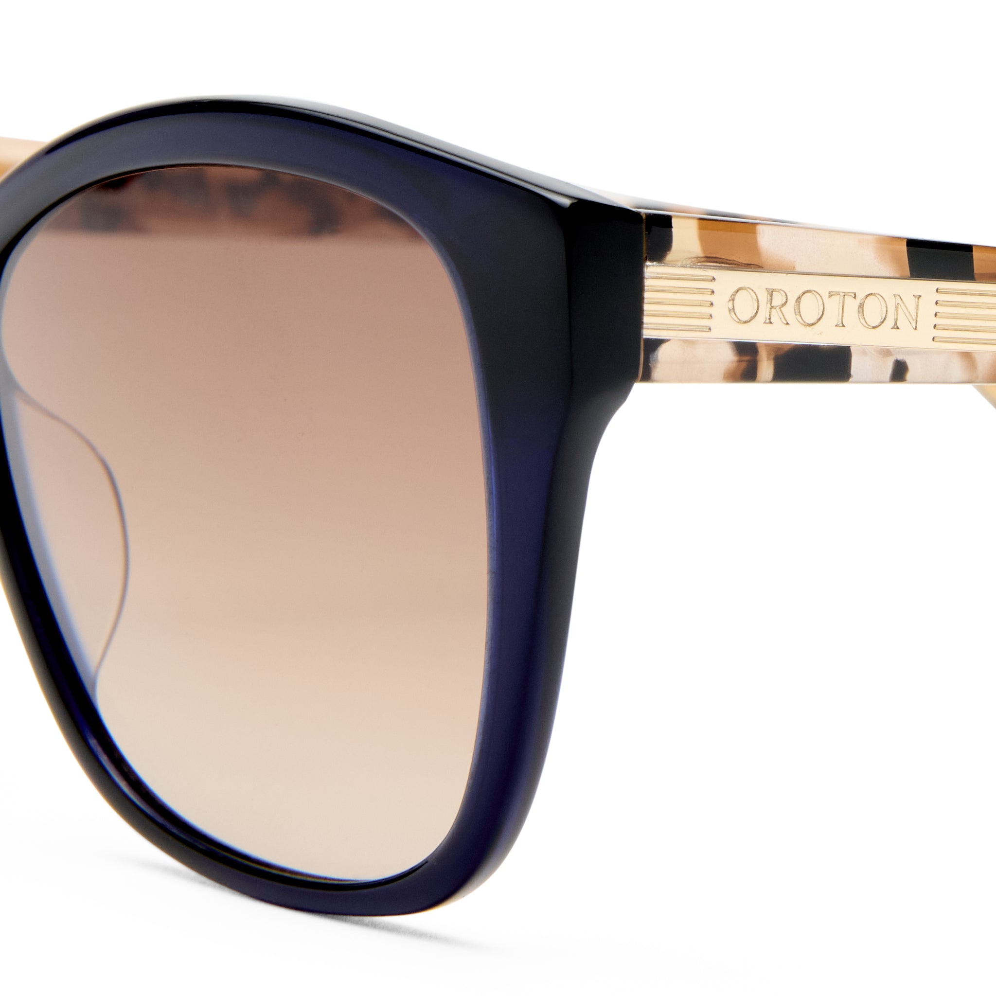 Oroton Clarita Navy Biscuit Tort Female D-Frame Sunglasses | Eyewear Index