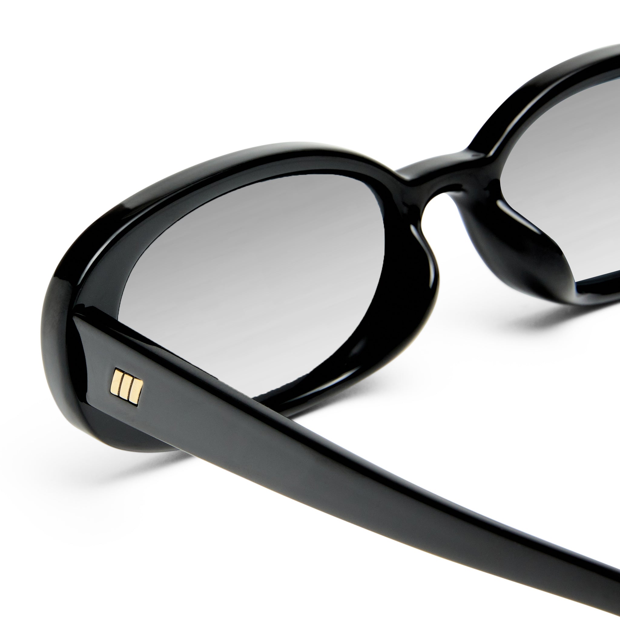 Le Specs Outta Love + Black Female Oval Sunglasses | Eyewear Index
