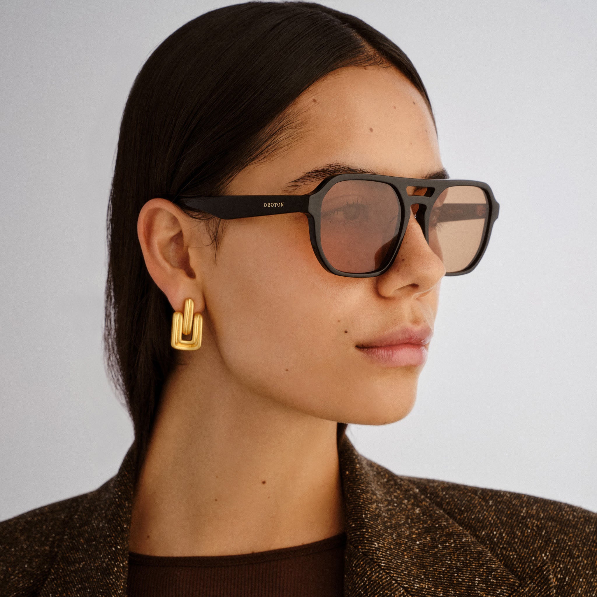 Oroton Sailor Black Female Aviator Sunglasses | Eyewear Index