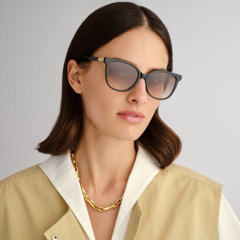 Oroton Uma Loden Green Female D-Frame Sunglasses | Eyewear Index