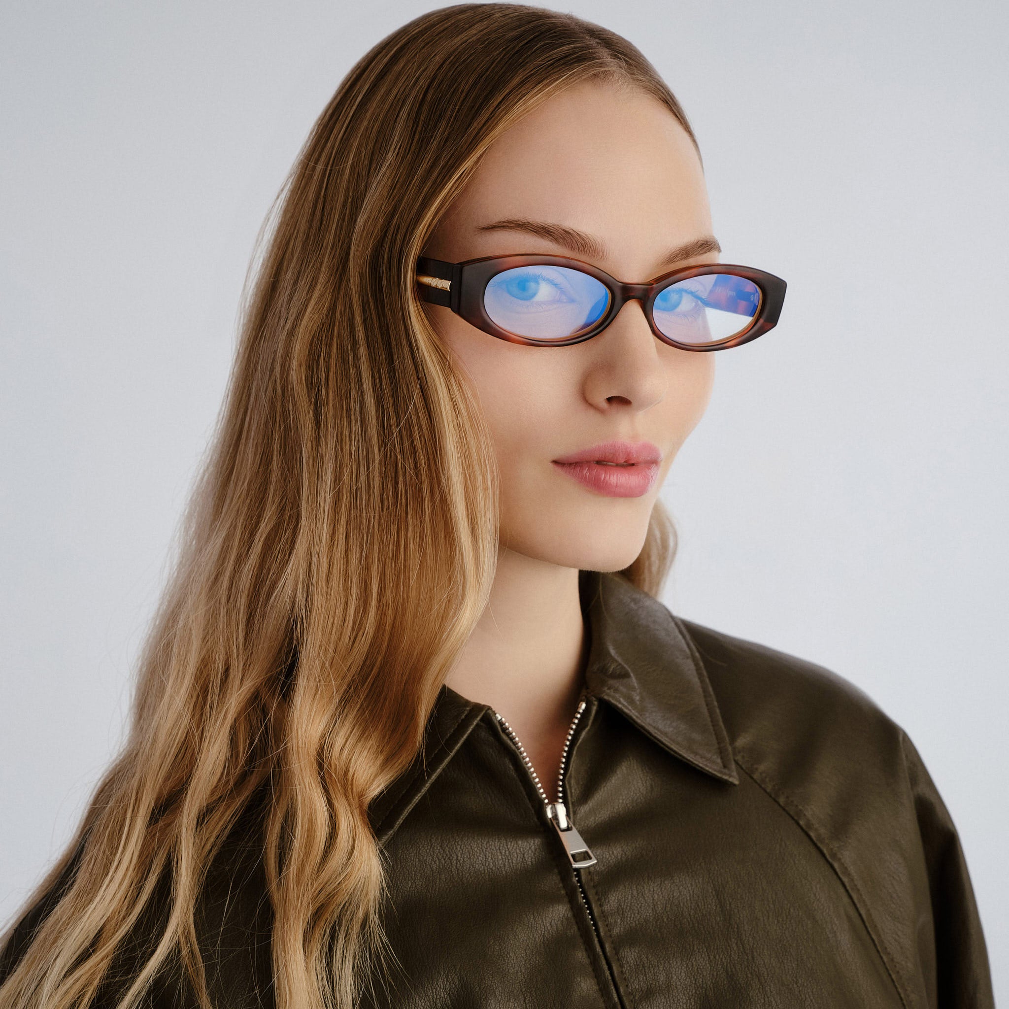 Le Specs Belladonna Toffee Tort Female Wrap Blue Light | Eyewear Index