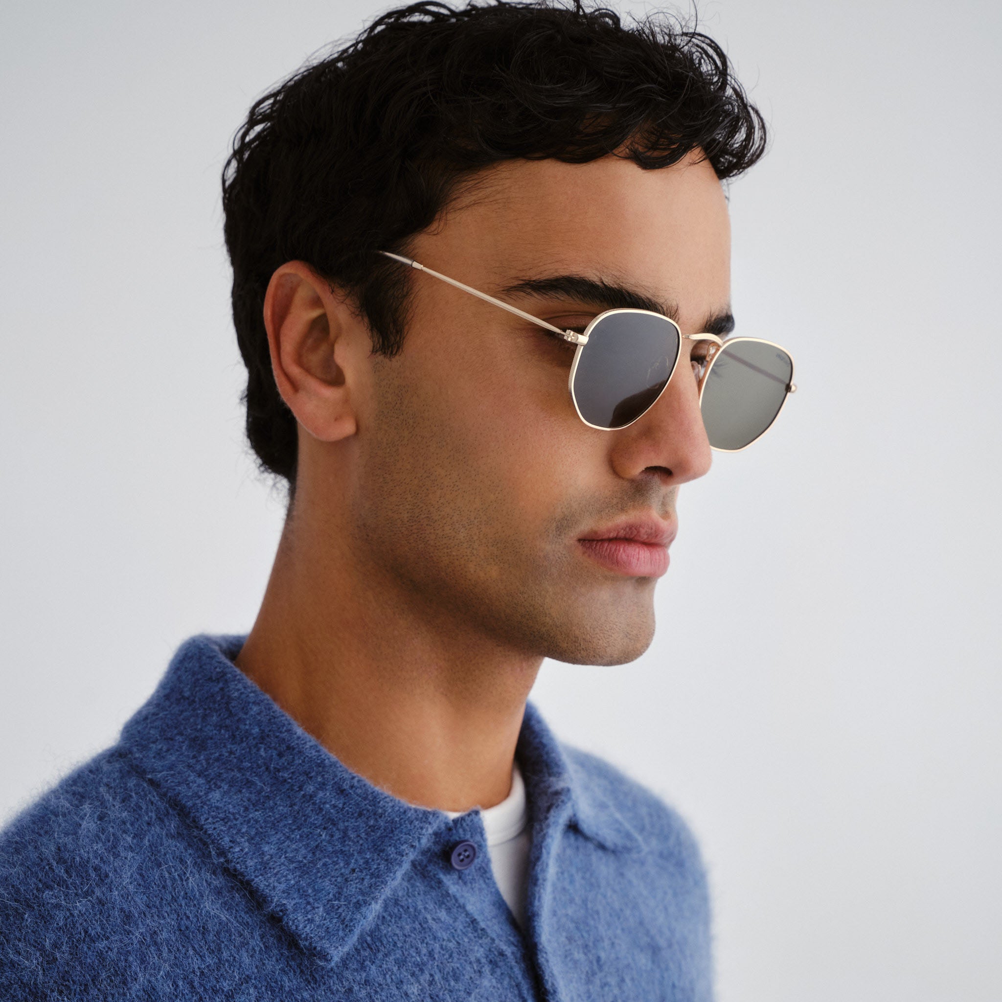 Solarized Hex Metal Gold Uni-Sex Square Sunglasses | Eyewear Index