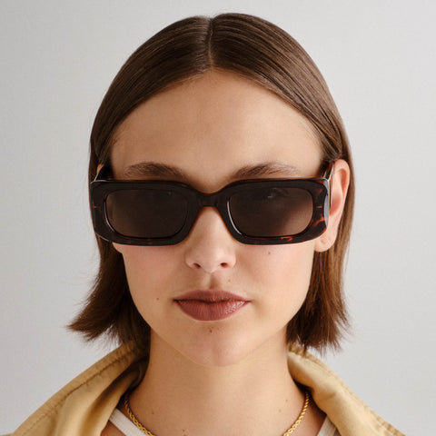 Le Specs Rippled Rebel Tort Uni-Sex Rectangle Sunglasses | Eyewear Index