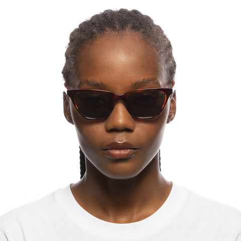 Le Specs Unfaithful Toffee Tort Female Cat-Eye Sunglasses | Eyewear Index