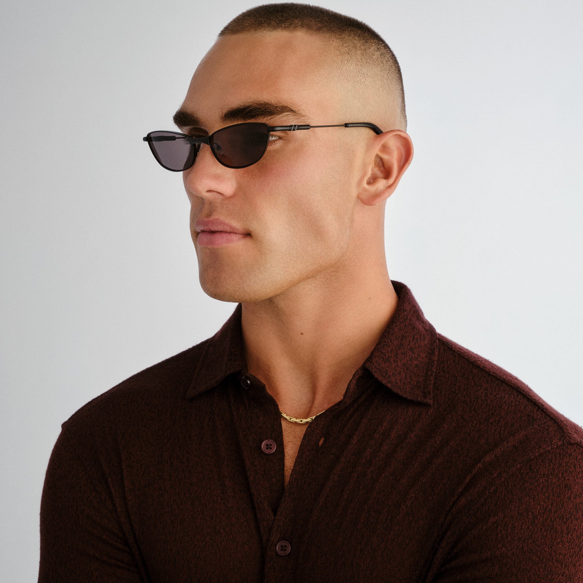 Le Specs Thorned Black Uni-Sex Oval Sunglasses | Eyewear Index