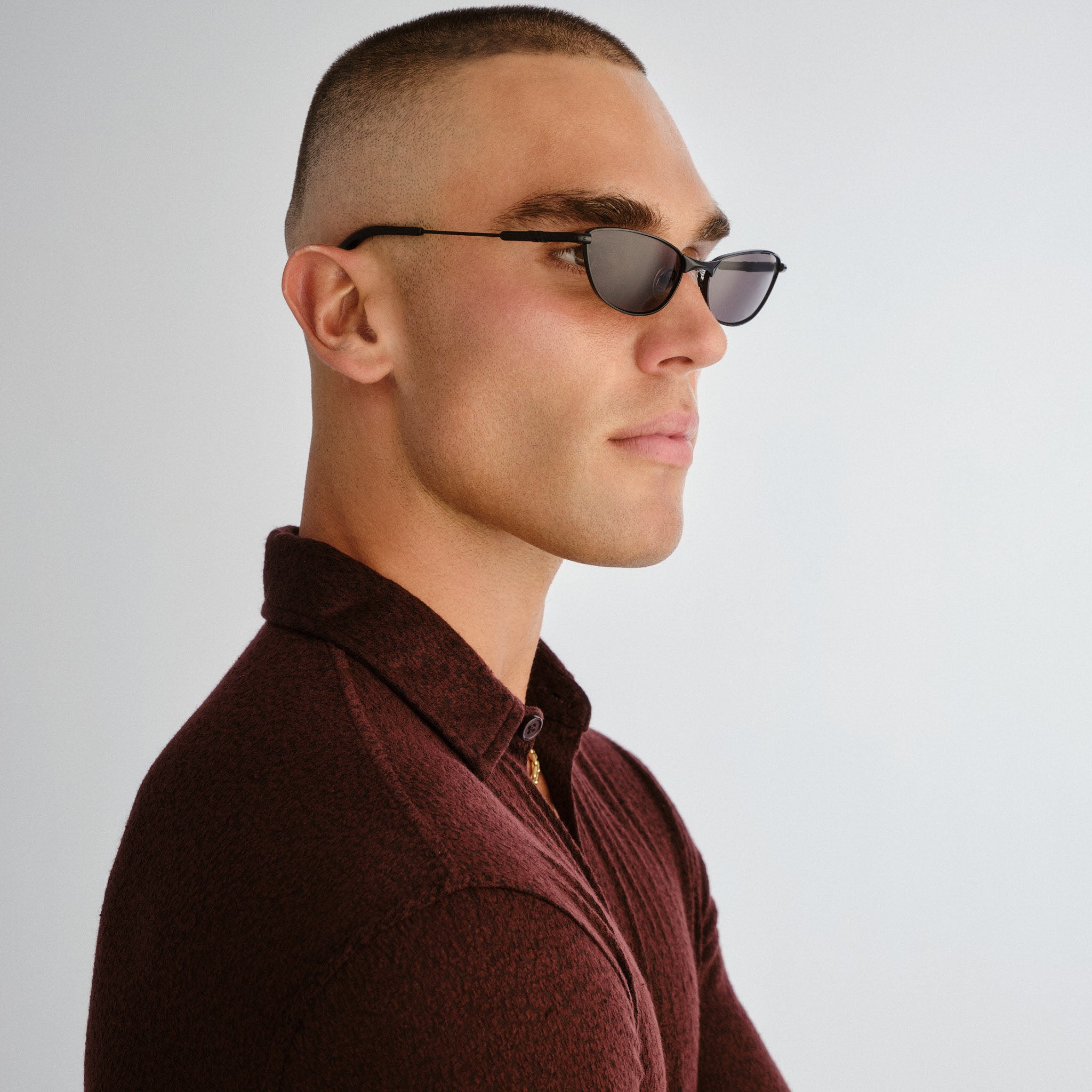 Le Specs Thorned Black Uni-Sex Oval Sunglasses | Eyewear Index