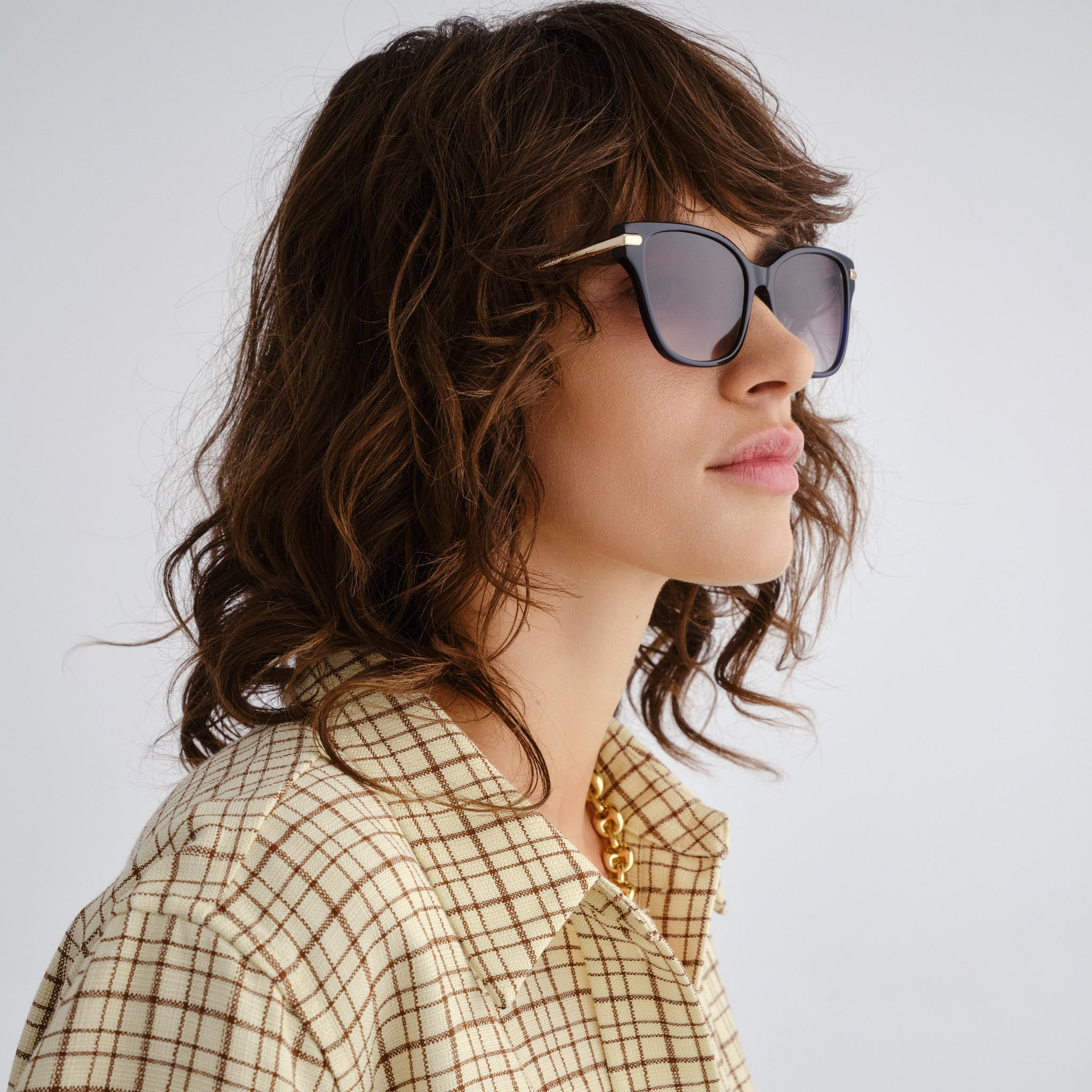 Oroton Mariselle Navy Female Cat-Eye Sunglasses | Eyewear Index