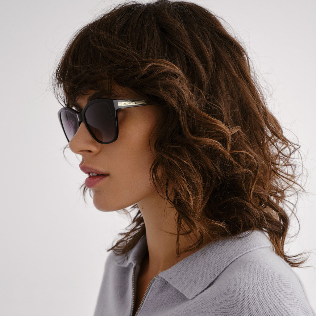 Oroton Clarita Black Seaspray Female D-Frame Sunglasses | Eyewear Index