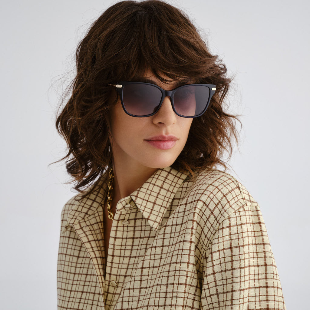 Oroton Mariselle Navy Female Cat-Eye Sunglasses | Eyewear Index